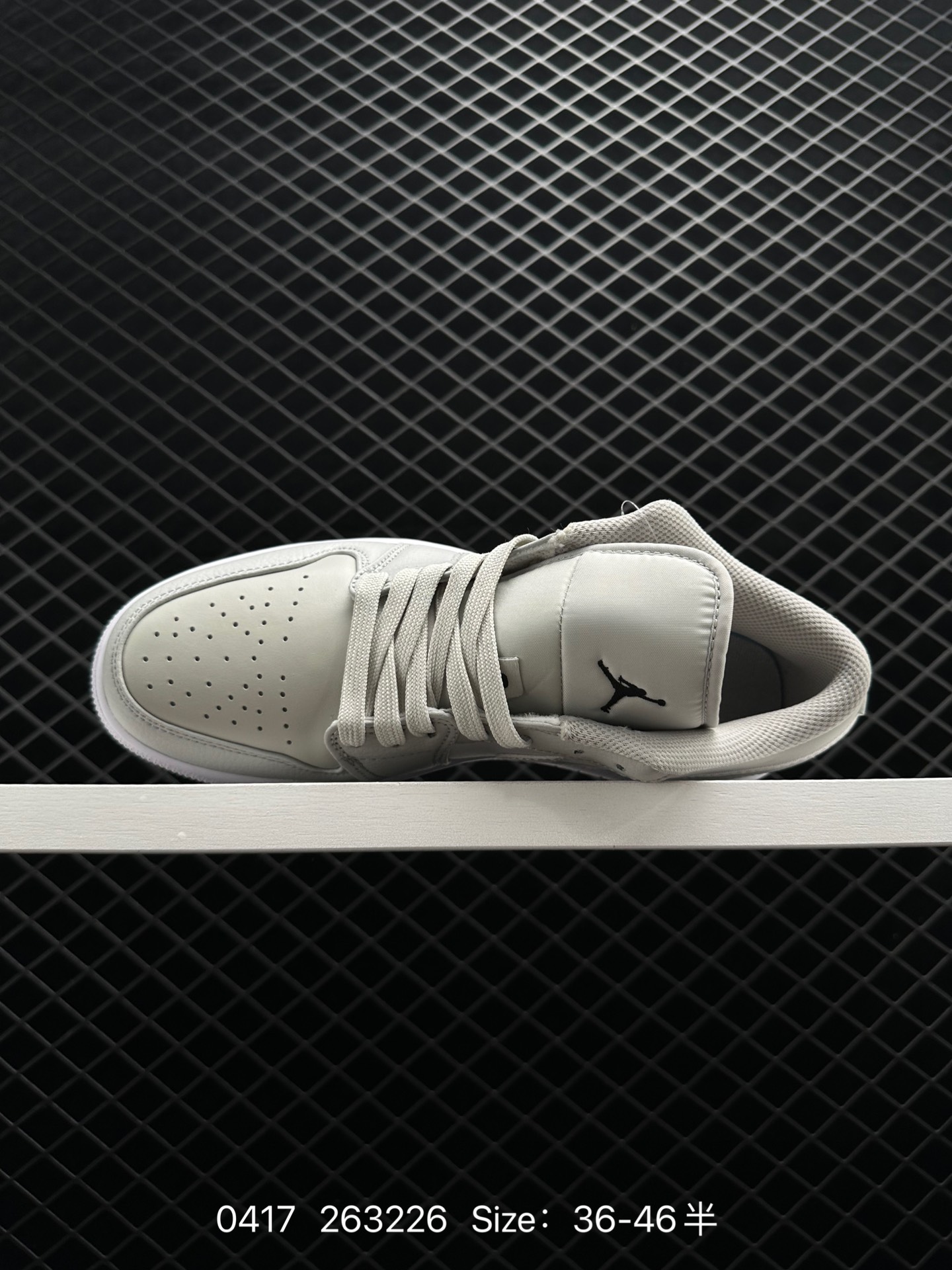 DIY Air Jordan 1 Mid AJ1